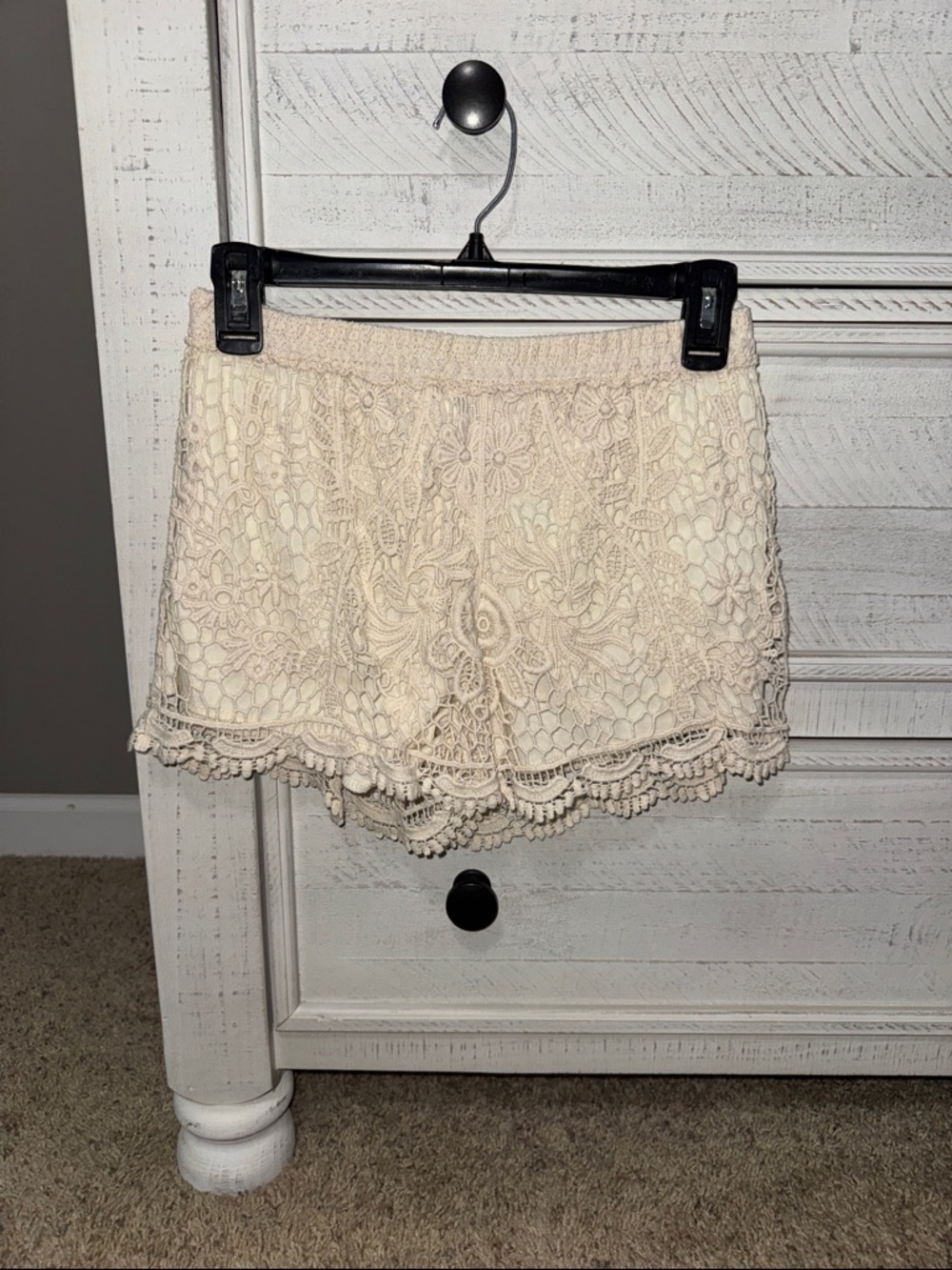 Lace Crochet Trim Women's Shorts - Cream